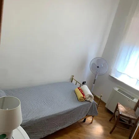 Casa Alighieri 3* モンタルト・ウッフーゴ